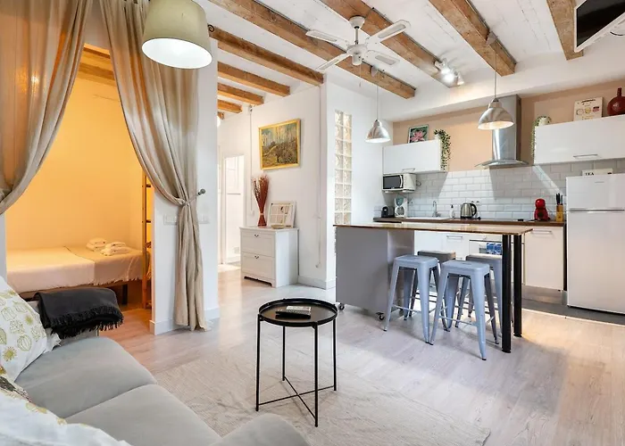 Sunny Retro Flat Balcony In Poble Sec Lejlighed *