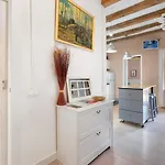 Sunny Retro Flat Balcony In Poble Sec