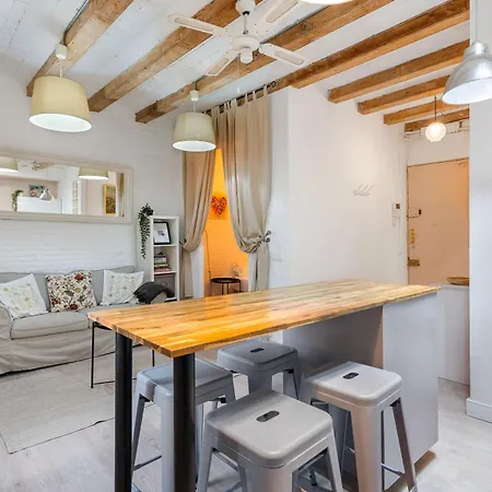 Sunny Retro Flat Balcony In Poble Sec Lejlighed *