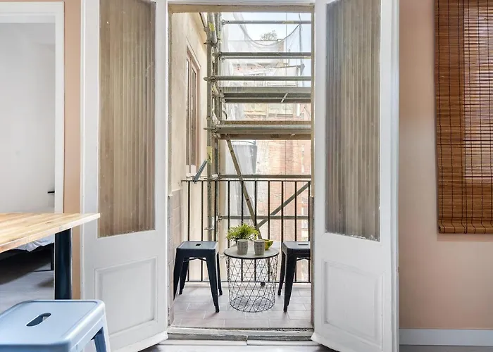 Lejlighed Sunny Retro Flat Balcony In Poble Sec *
