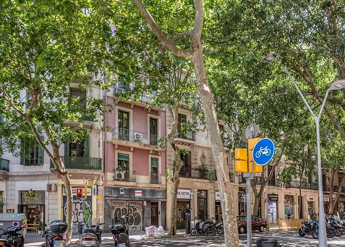 Lejlighed Sunny Retro Flat Balcony In Poble Sec